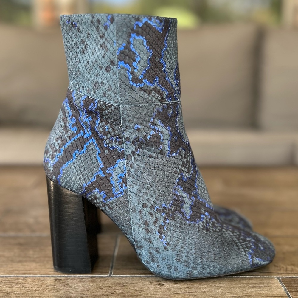 Free People Nolita Snakeskin Ankle Boots Women’s Size US 8 EU 38 - Picture 4 of 14
